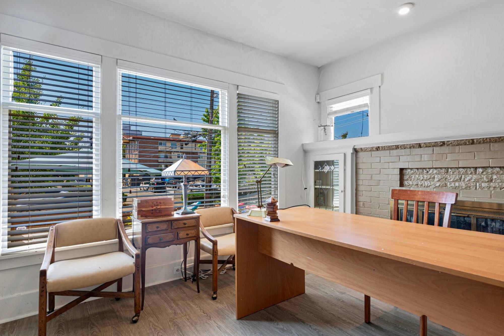 Vintage 3 Bedroom Home In Prime Eastlake Seattle With Private Parking エクステリア 写真