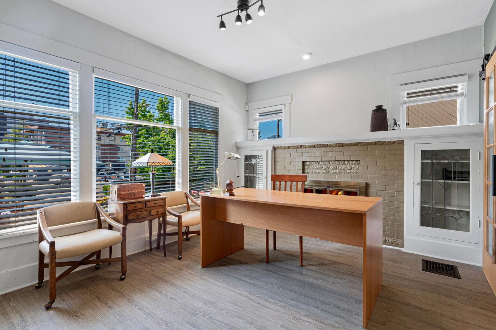 Vintage 3 Bedroom Home In Prime Eastlake Seattle With Private Parking エクステリア 写真