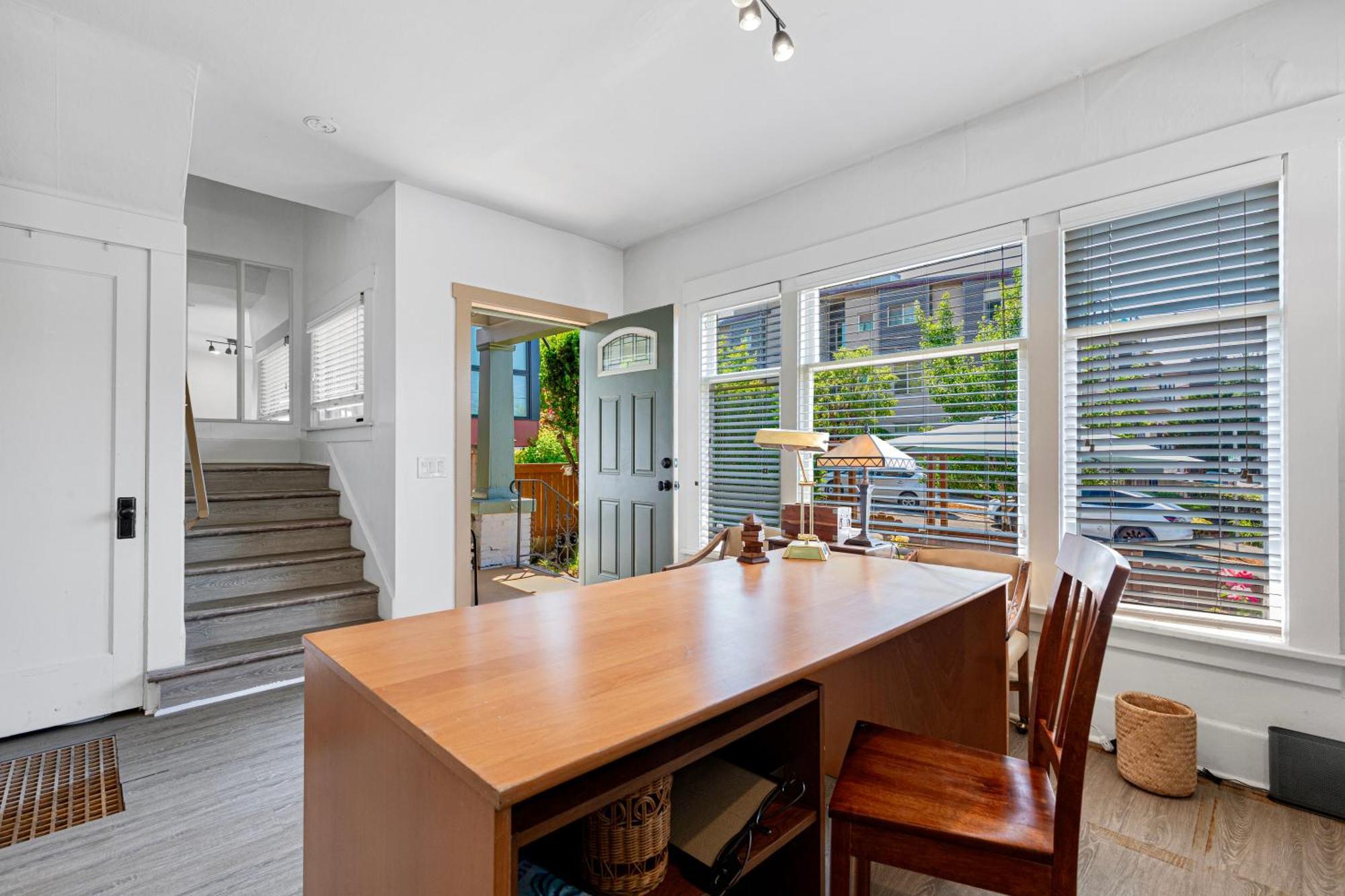Vintage 3 Bedroom Home In Prime Eastlake Seattle With Private Parking エクステリア 写真